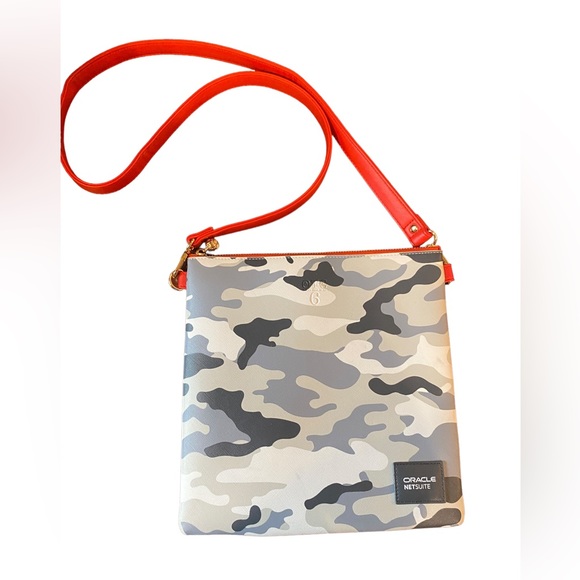 OTG On The Go Twenty Four Seven #6 Abby Camo Gray Crossbody Purse - Picture 1 of 12